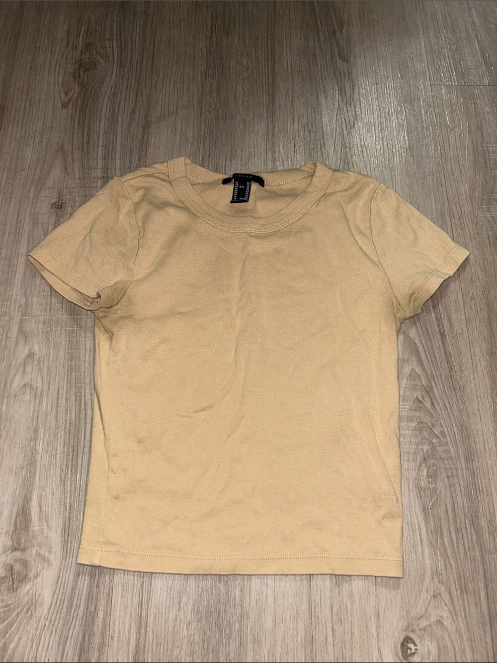 Forever 21 Short Sleeve Crewneck Tee in Tan